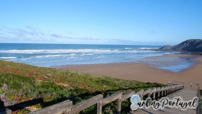 Praia da Amoreira from the wooden footbridge