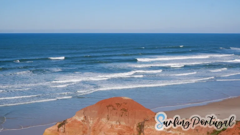 Panoramic view of Praia da Almagreira surf spot
