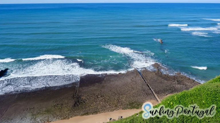 Detail of the reef part in Foz de Lizandro from the cliffs